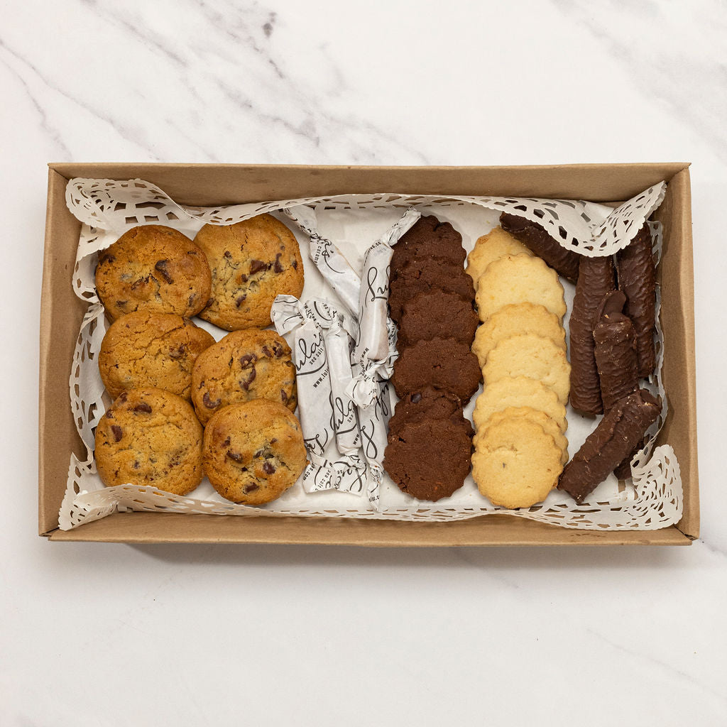 À La Carte Cookies, Caramels & Chocolate Truffles